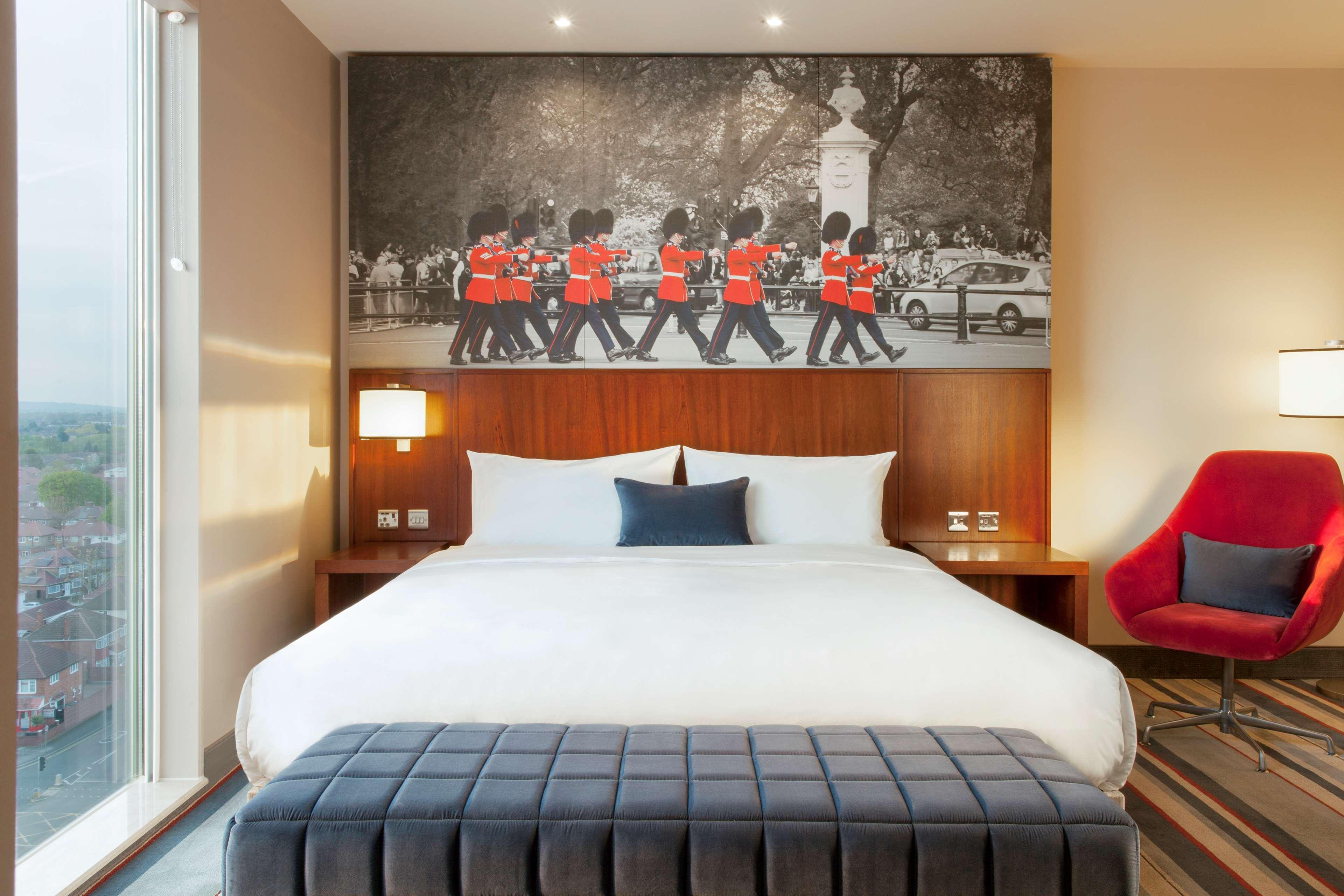 Hyatt Place West London Hayes Ґіллінґдон Екстер'єр фото